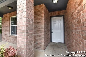 Building Photo - 10727 N Shaenridge
