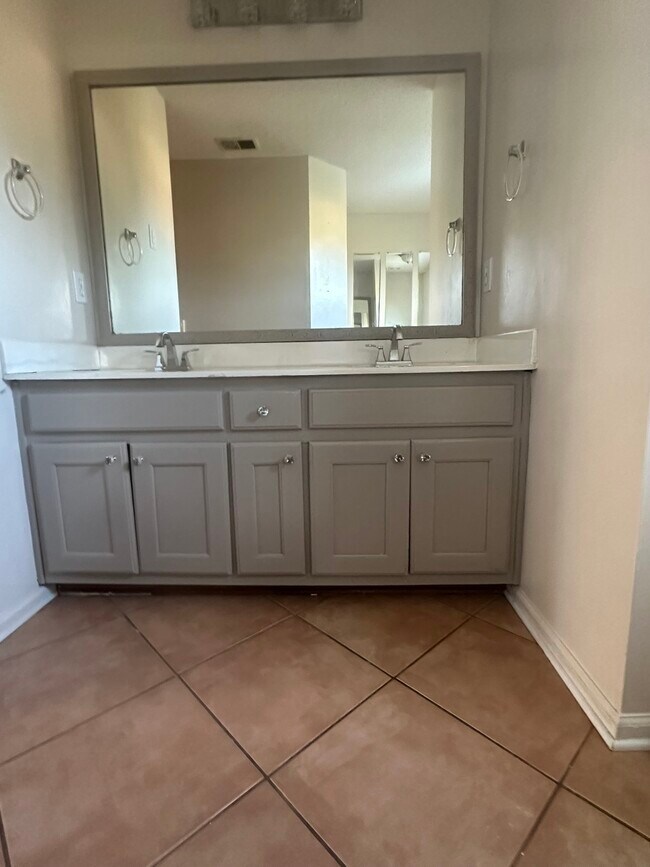 Building Photo - 3076 Cotton Indian Cir