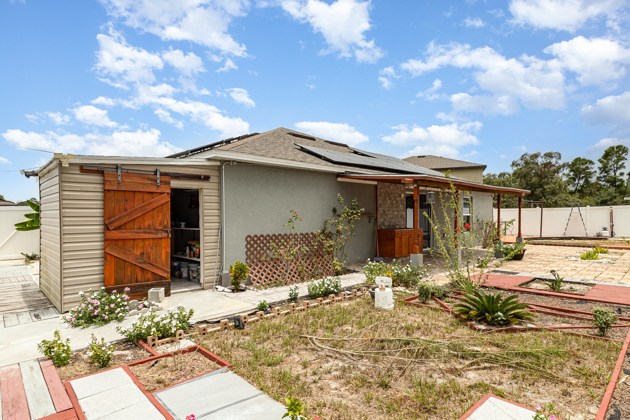 Building Photo - 139 Violet Ct