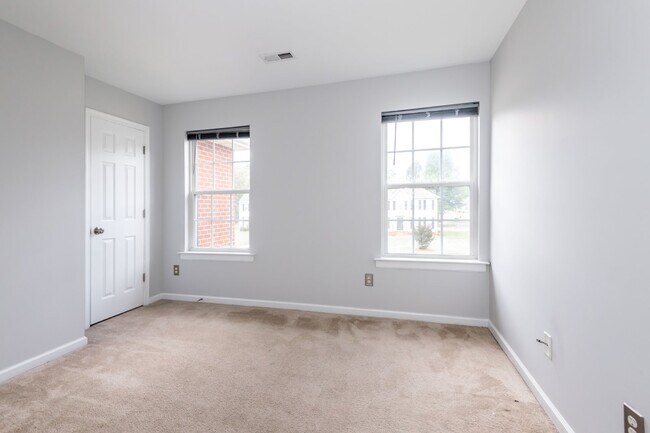 Building Photo - 4 Bedroom 2.5 bath home in Varina!