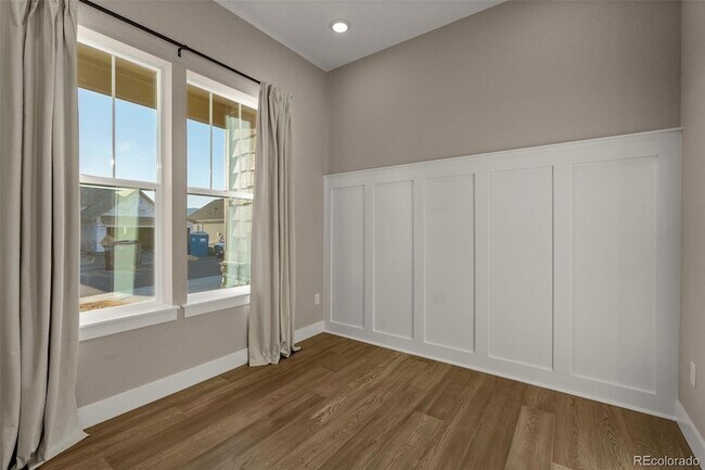 Building Photo - 16349 Bassett Ml Wy