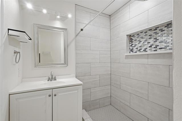 Building Photo - 2618 Brandon St