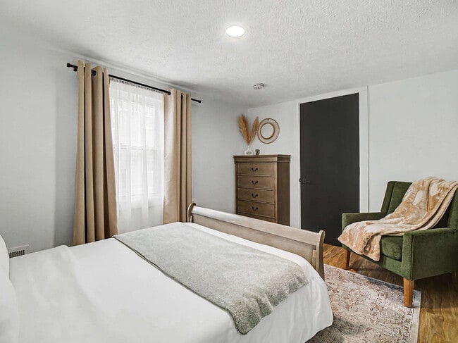 Building Photo - 4109 Bailey Ave