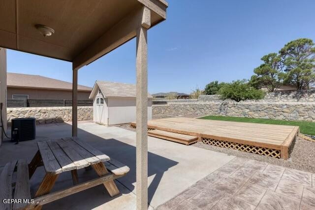 Building Photo - 11857 Jim Webb Dr