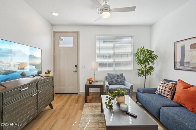 Building Photo - 19550 N Gunsmoke Rd