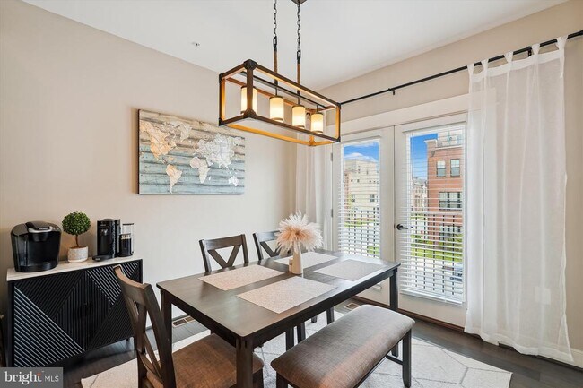 Building Photo - 22979 Cabrillo Terr