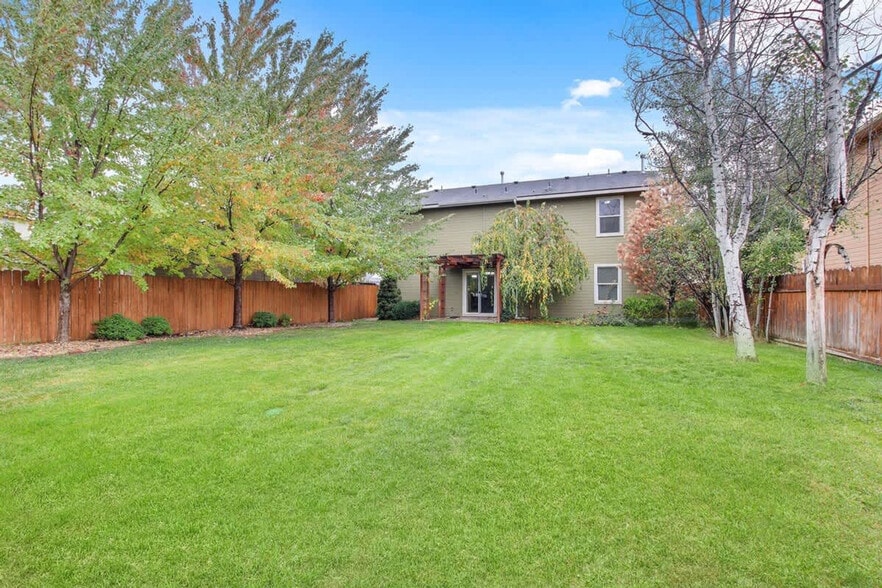 Building Photo - 3462 W Foxfire St