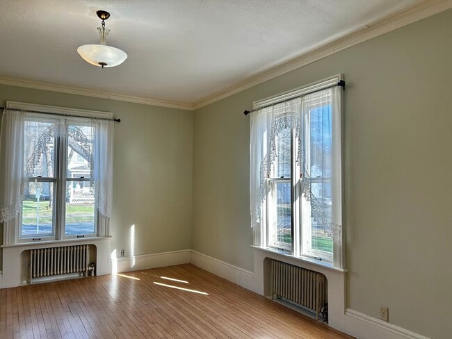 Building Photo - 48 Congress St