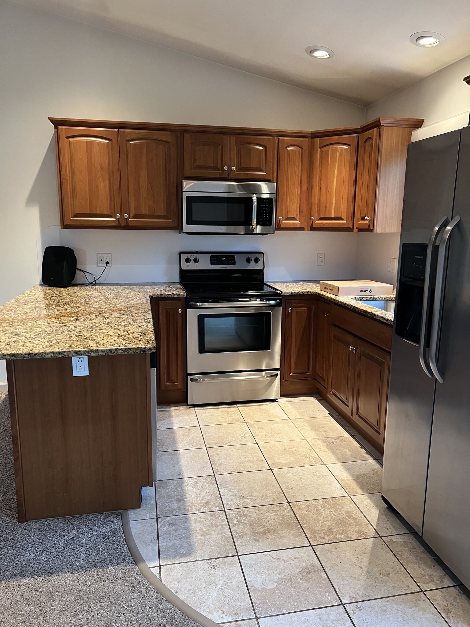 Kitchen - 69 Tiara Ct