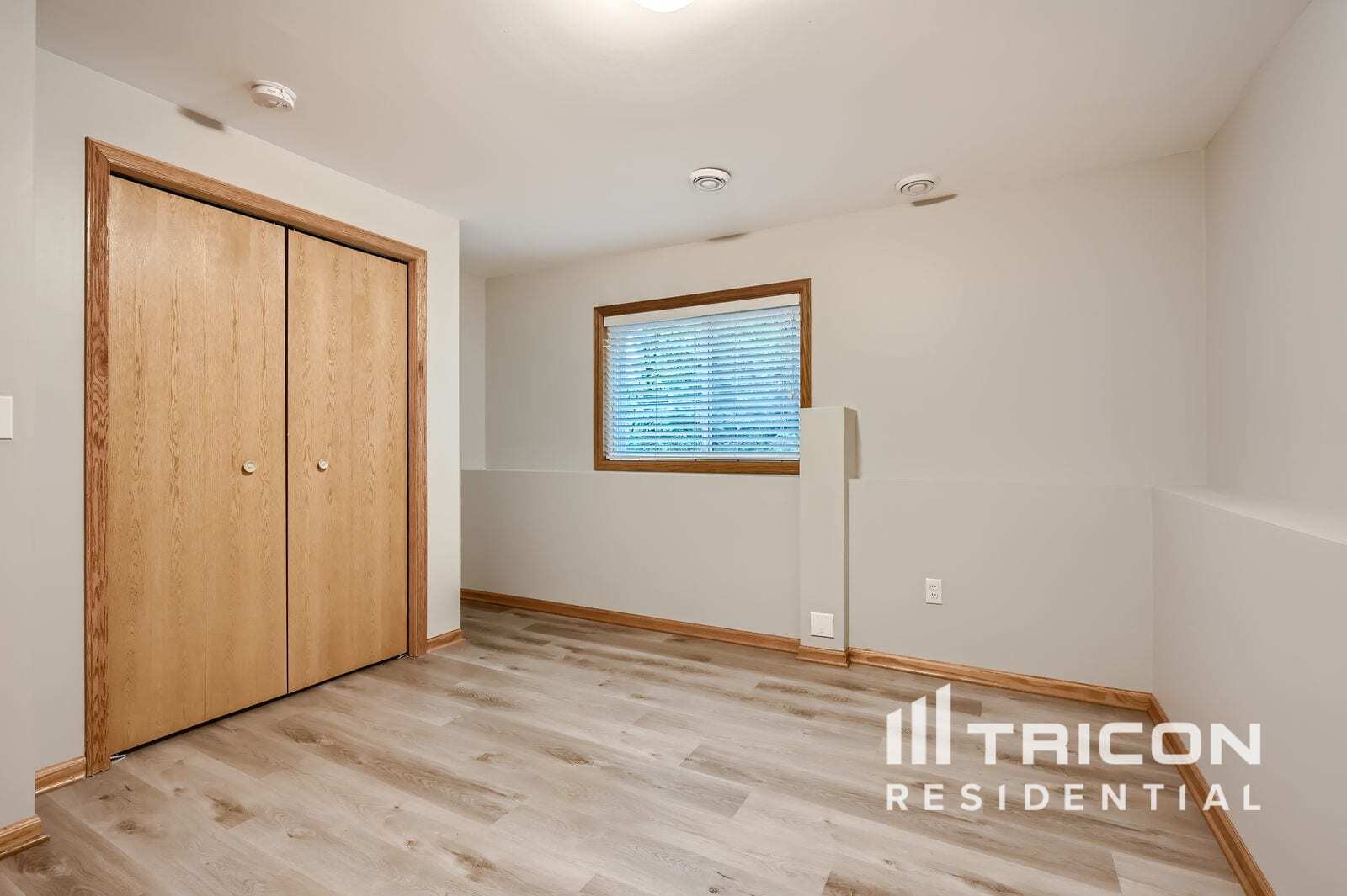 Building Photo - 54 Rosewood Dr