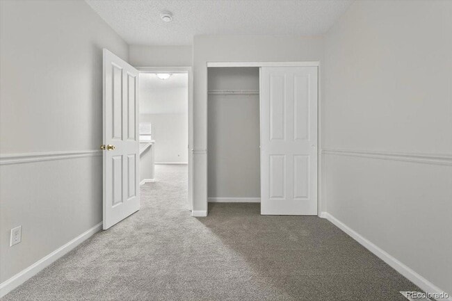 Building Photo - 5241 Helena St