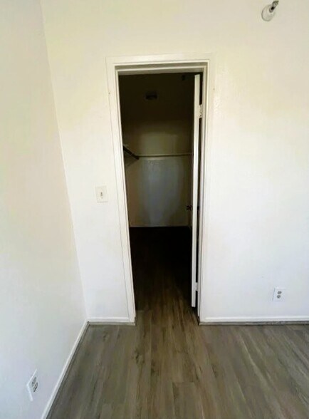 Building Photo - 14324 Lemoli Ave