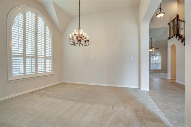Building Photo - 7747 Ivanhoe Dr