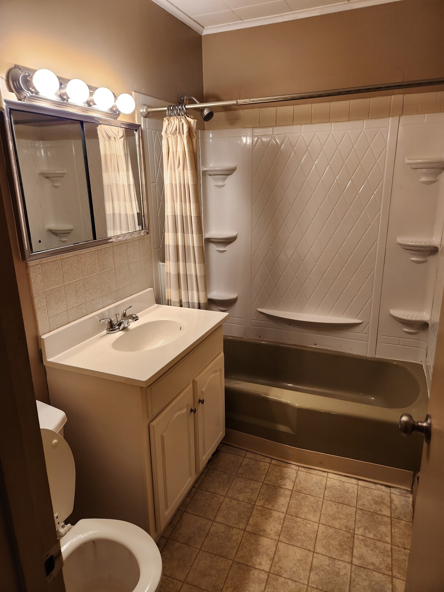 Bathroom 2 - 391 Protzman St