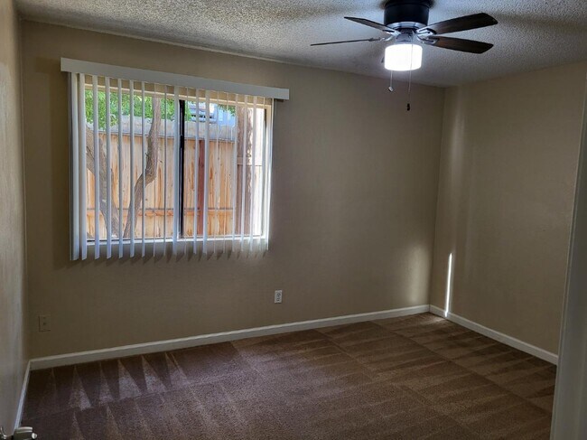 Building Photo - 3009 La Costa St