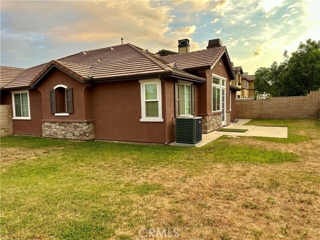 Building Photo - 12866 Crestfield Ct