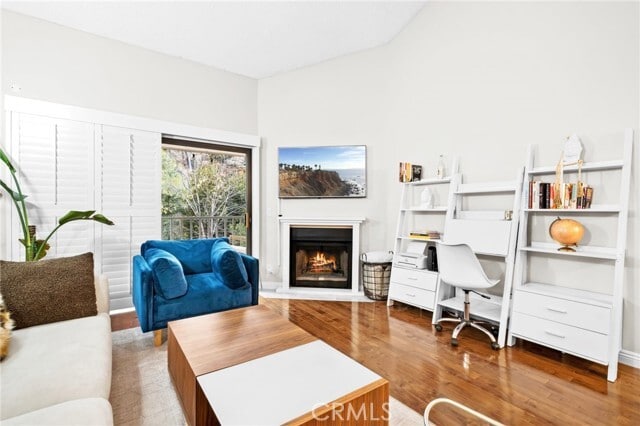 Building Photo - 4210 Vía Arbolada