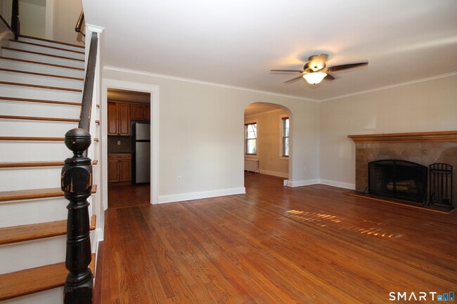 Building Photo - 53 Lilac Ave
