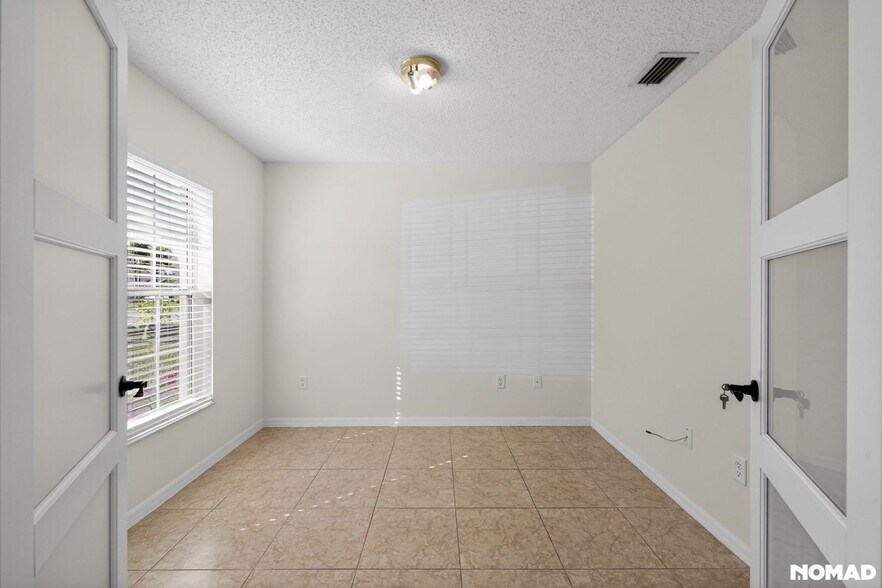 Building Photo - 1281 SW San Esteban Ave