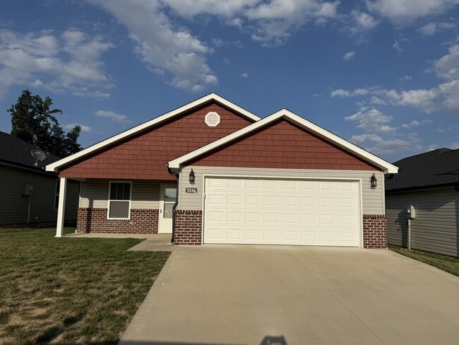 Building Photo - 5236 Hubble Cv Dr