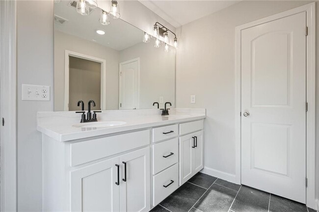 Building Photo - 3744 Silvery Wy