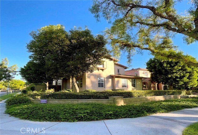 Building Photo - 50 Rosenblum