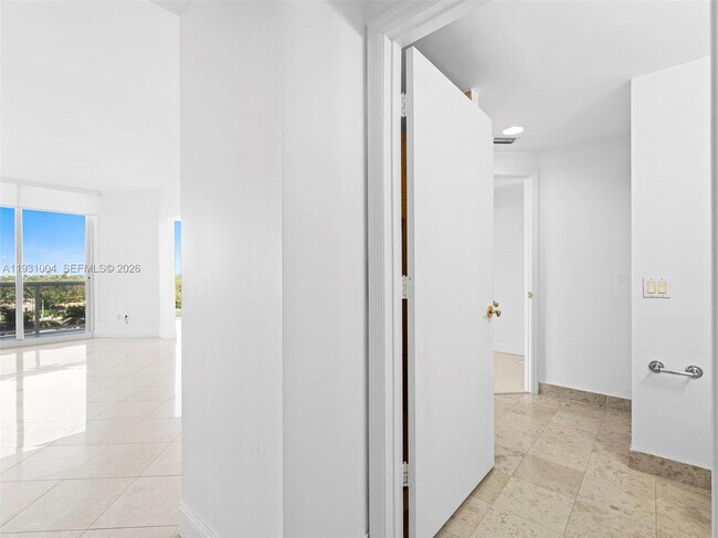 Building Photo - 4779 Collins Ave