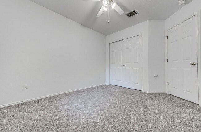 Building Photo - Gorgeous House in Sendera with 4 Bedrooms ...