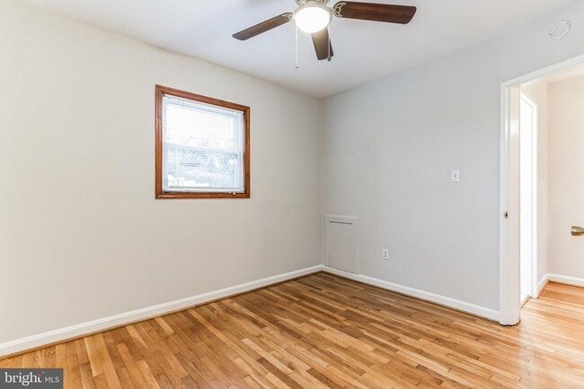 Building Photo - 40 W Taylor Run Pkwy