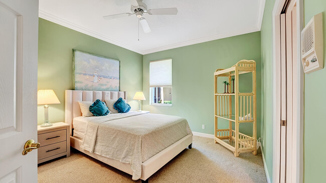 Building Photo - 71 Cayman Pl