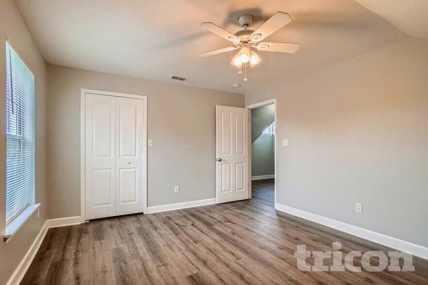 Building Photo - 1013 Bj Brandy Cove