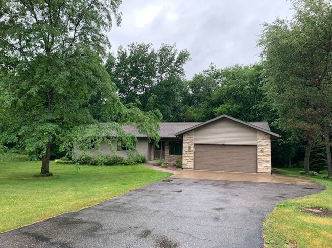 Building Photo - W13567 Woodland Way