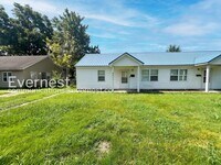 Building Photo - 4911 Buford Ave