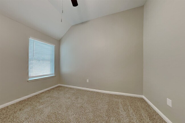 Building Photo - 8226 Point Pendleton Dr