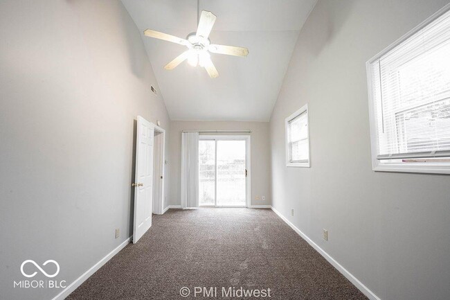 Building Photo - 1829 E 49th St