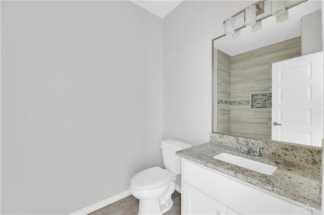 Building Photo - 12 N Winona Dr