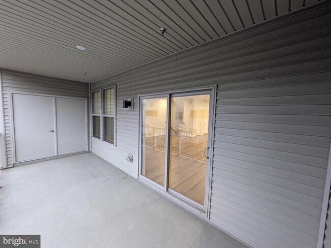 Building Photo - 610 Percy Pl