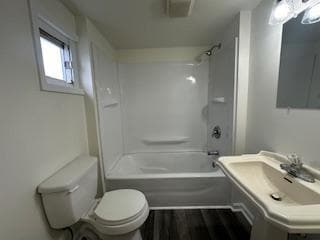 Building Photo - 10 Law St