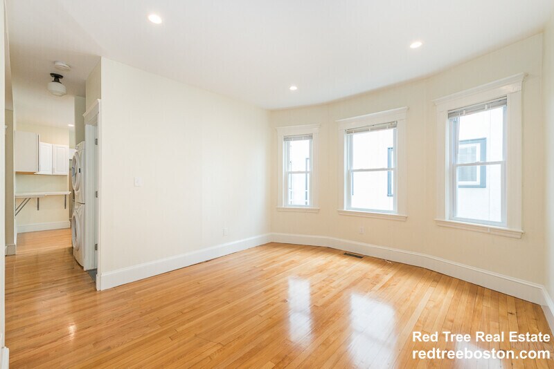 Building Photo - 299 Alewife Brook Pky