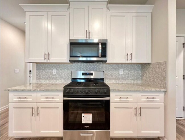 Building Photo - 1592 Villageside Ct