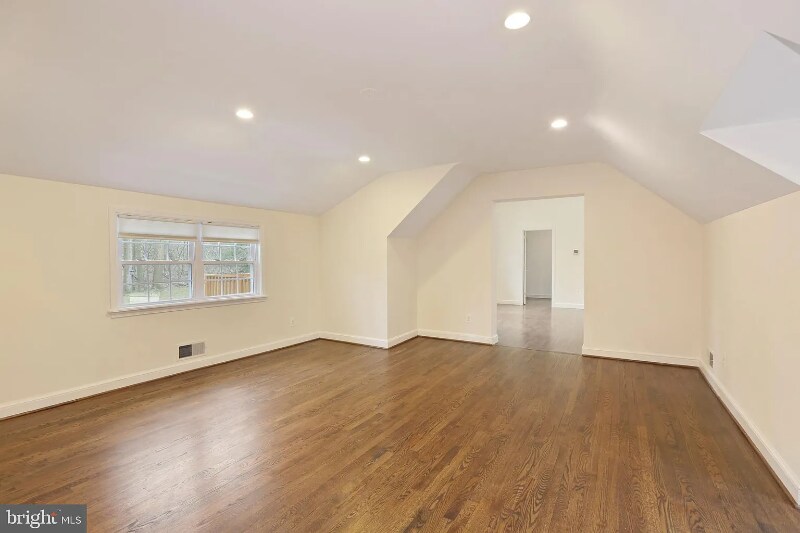 Building Photo - 11017 Marcliff Rd