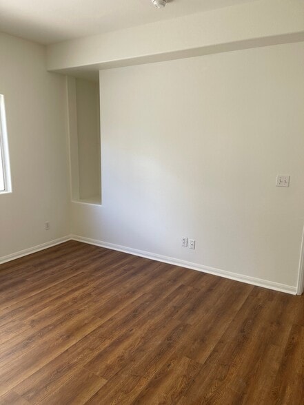 Building Photo - 4529 Colfax Ave