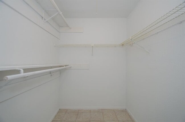 Building Photo - 12550 Whittington Dr