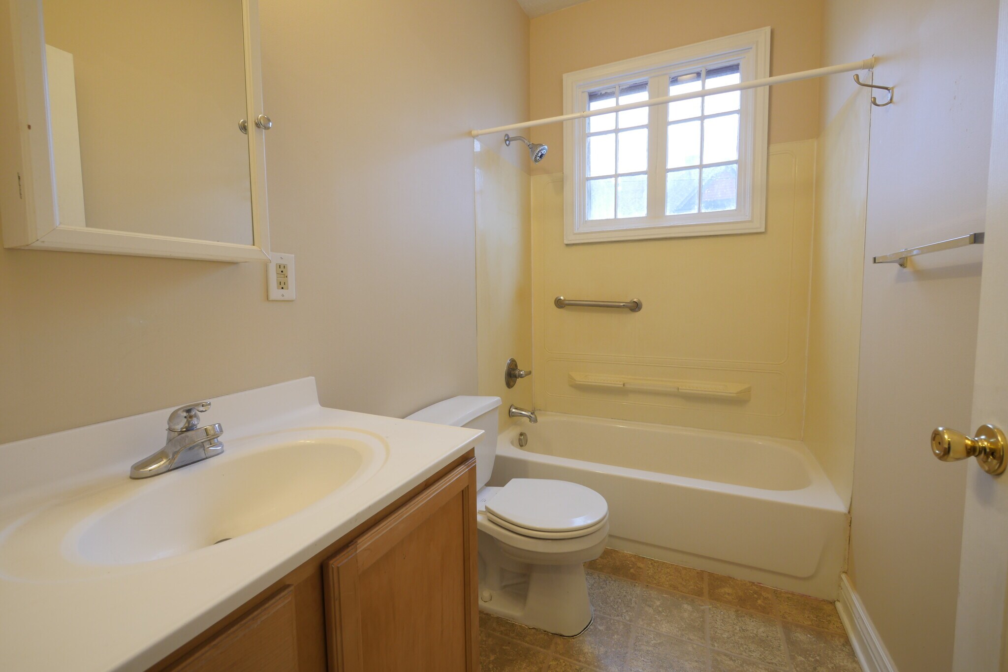 Vanity sink tub and shower - 229 W Walnut St