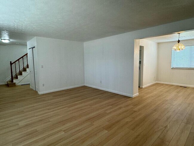 Building Photo - 9781 W Fremont Pl