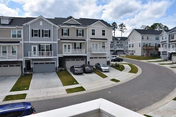 Primary Photo - 2230 Chattering Lory Ln