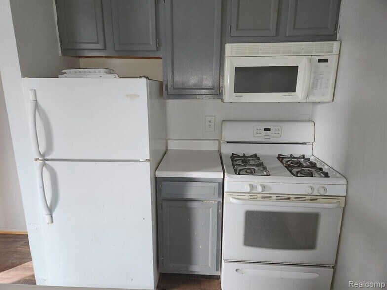 Building Photo - 8904 Shawn Dr