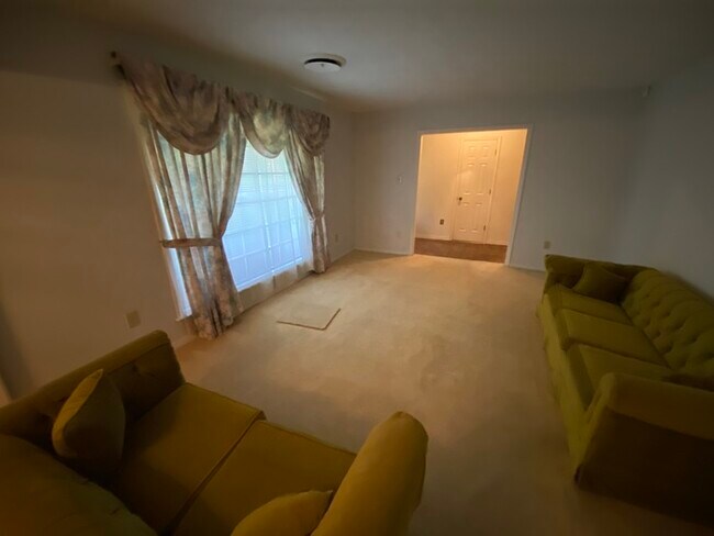Building Photo - 5075 Riverwood Cir - NE Jackson