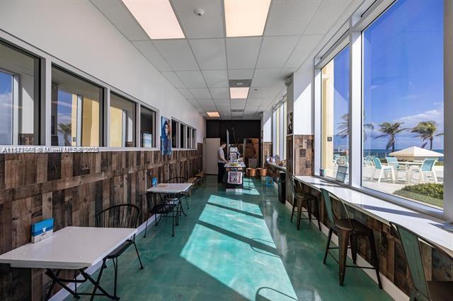 Building Photo - 2501 S Ocean Dr
