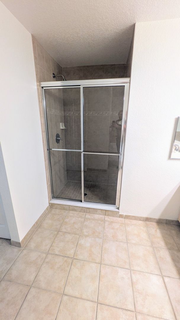 Building Photo - Annual Unfurnished 2/2 Condo in Downtown S...